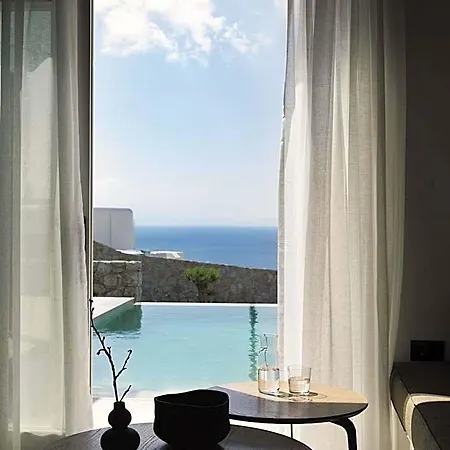 Hotel Ezio Bo Luxury Living 4*
